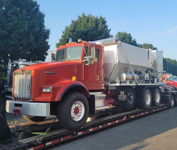 Commercial truck transport in St. Louis, MO with professional handling