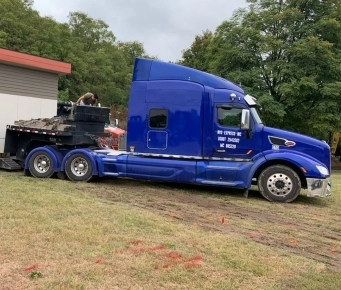 Door-to-door auto transport pickup and delivery service