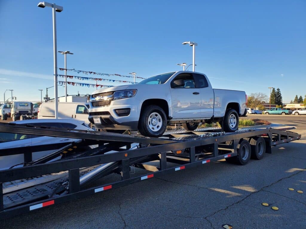 2020 chevrolet colorado pickup truck on trailer