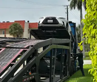Satisfied customer car transport
