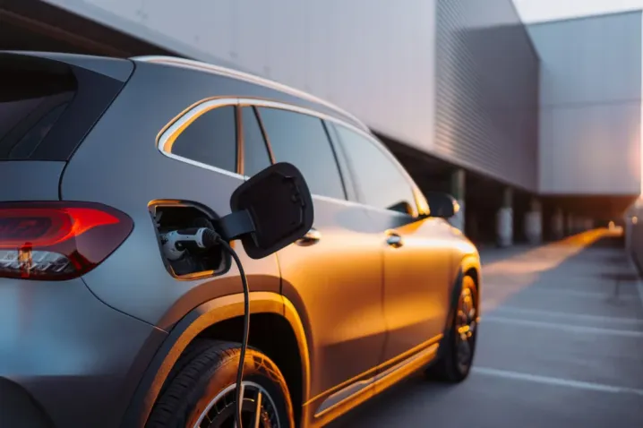 Charging an electric vehicle