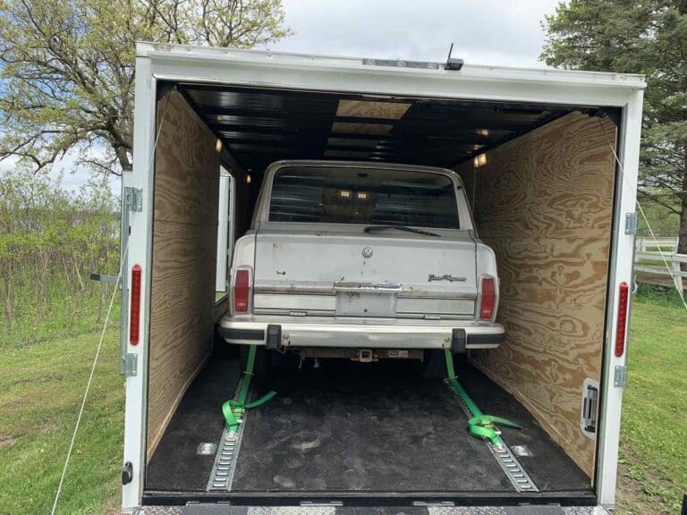 vintage jeep suv car shipping