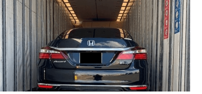 honda accord with blocked license plate