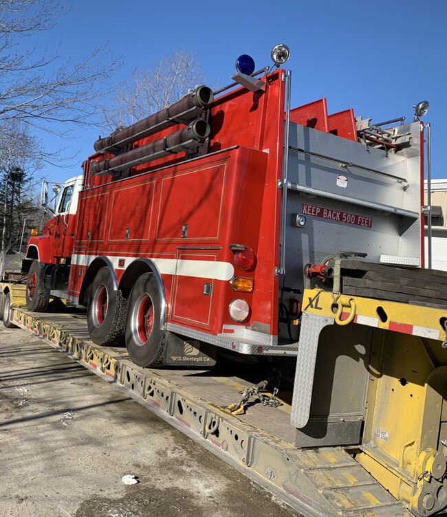 Delaware Truck Driveaway, shipping an orange truck in Delaware