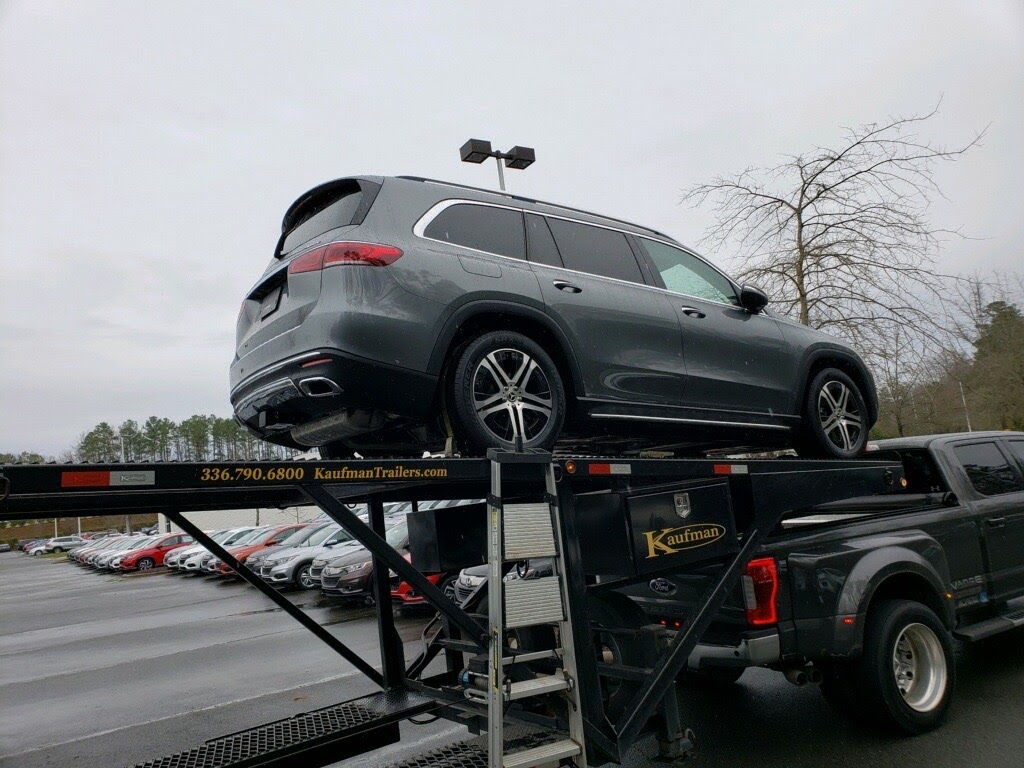 mercedes benz gls suv on trailer backview