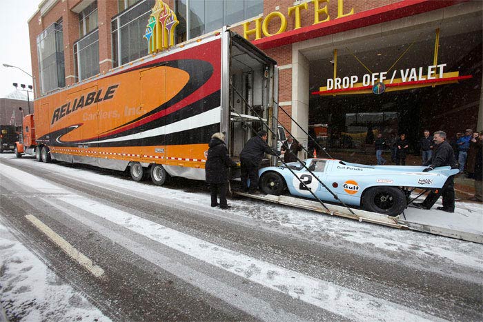 porsche 917 enclosed trailer car shipping