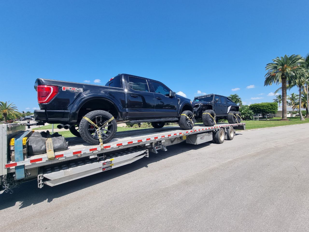 ford truck and jeep apocalyps being tranpsorted