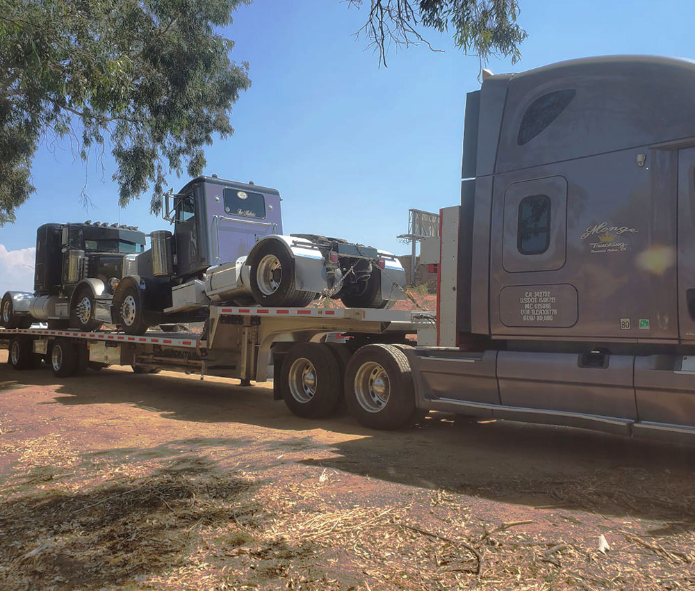 Semi truck transport solutions in Milwaukee, WI for commercial needs