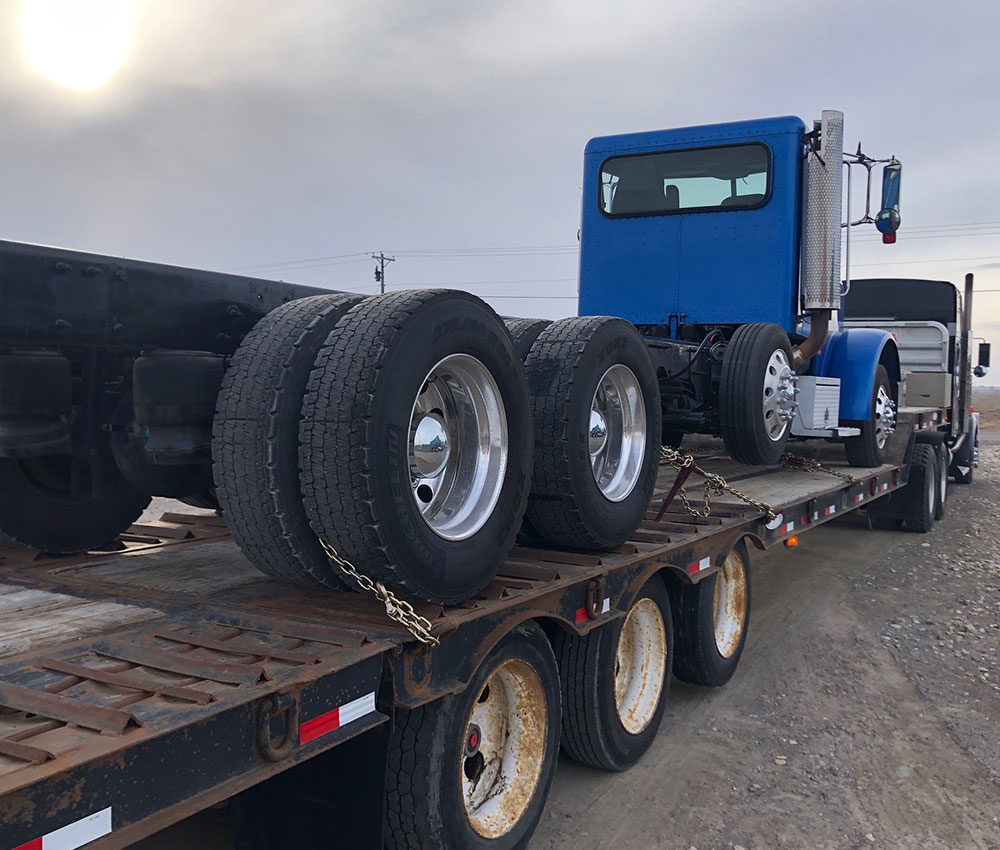 Reliable Semi Truck Transport, Shipping and Hauling Services in Aurora, IL
