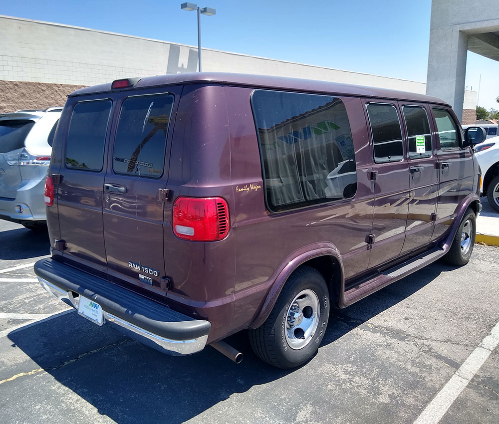 Las Vegas fleet driveaway service for business vehicle relocation